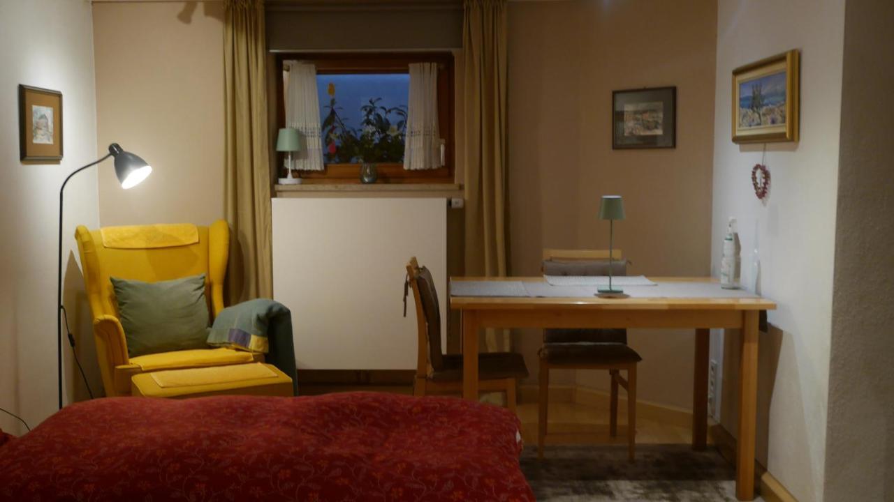 Ruhiges Apartment Nuernberg Sued Ost - Naehe Messe - Mit Wallbox Dış mekan fotoğraf